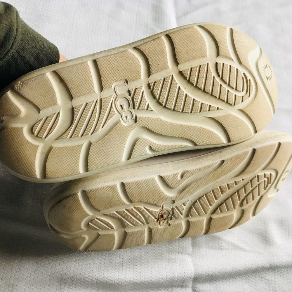 UGG White Slide Sandals - Picture 6 of 9